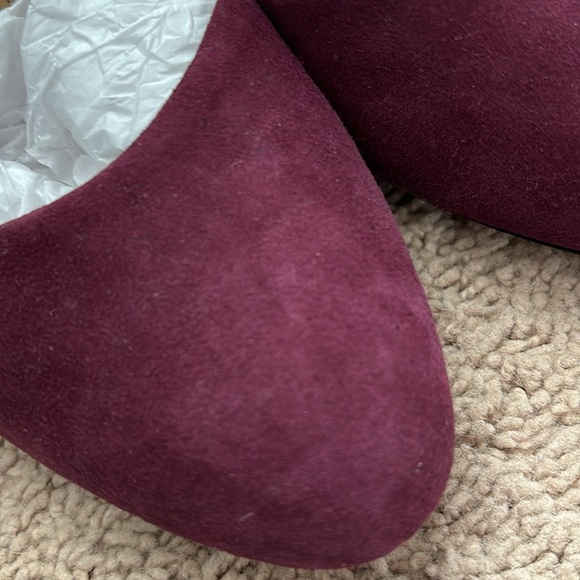 Velvet plum Michael Kors heels - Picture 4 of 6